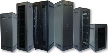 D-Net 42U Floor Stand Server Cabinet (600mm x 800mm)